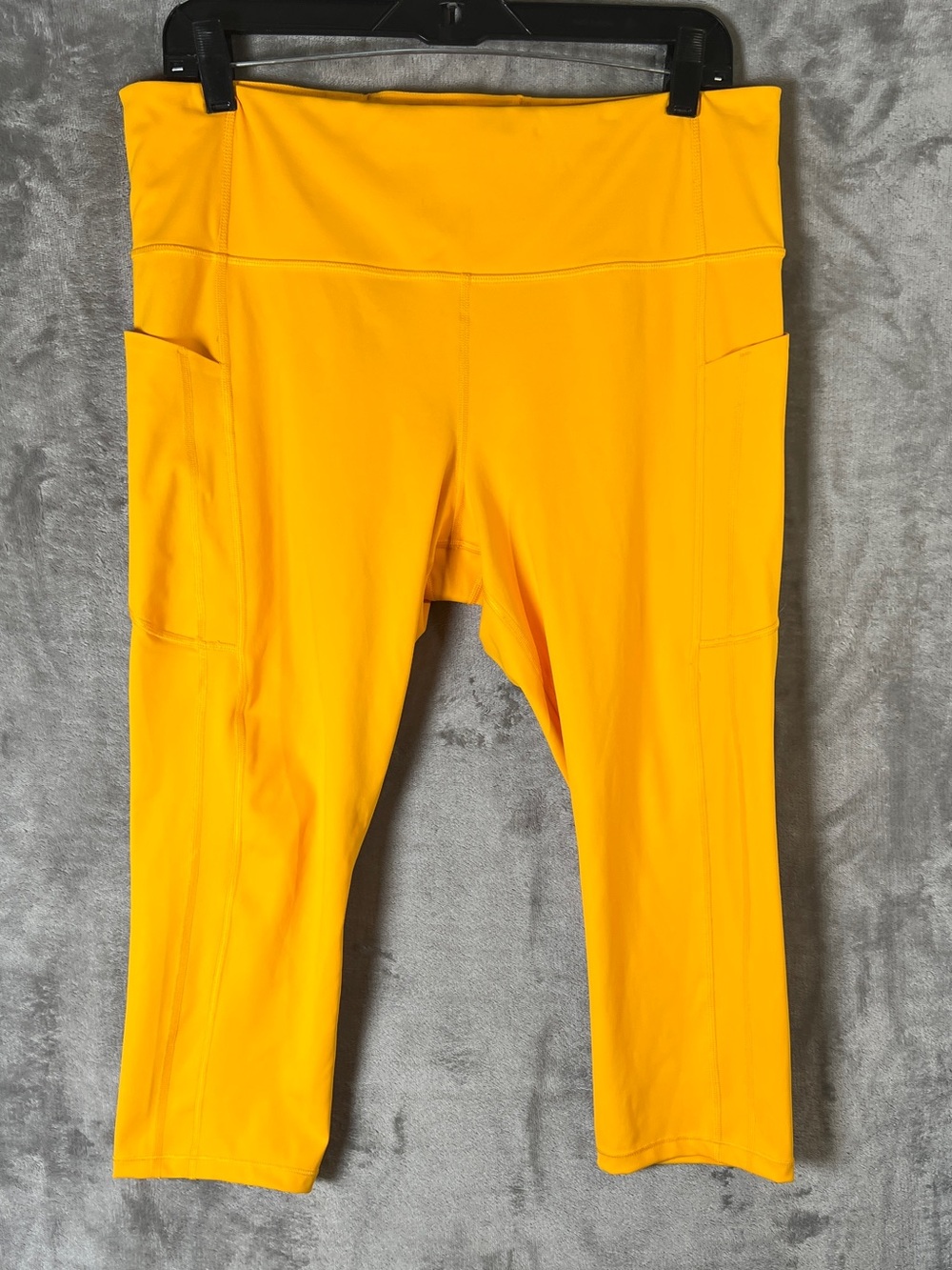 Athleta Yellow Kids Capri Leggings with Side Pockets